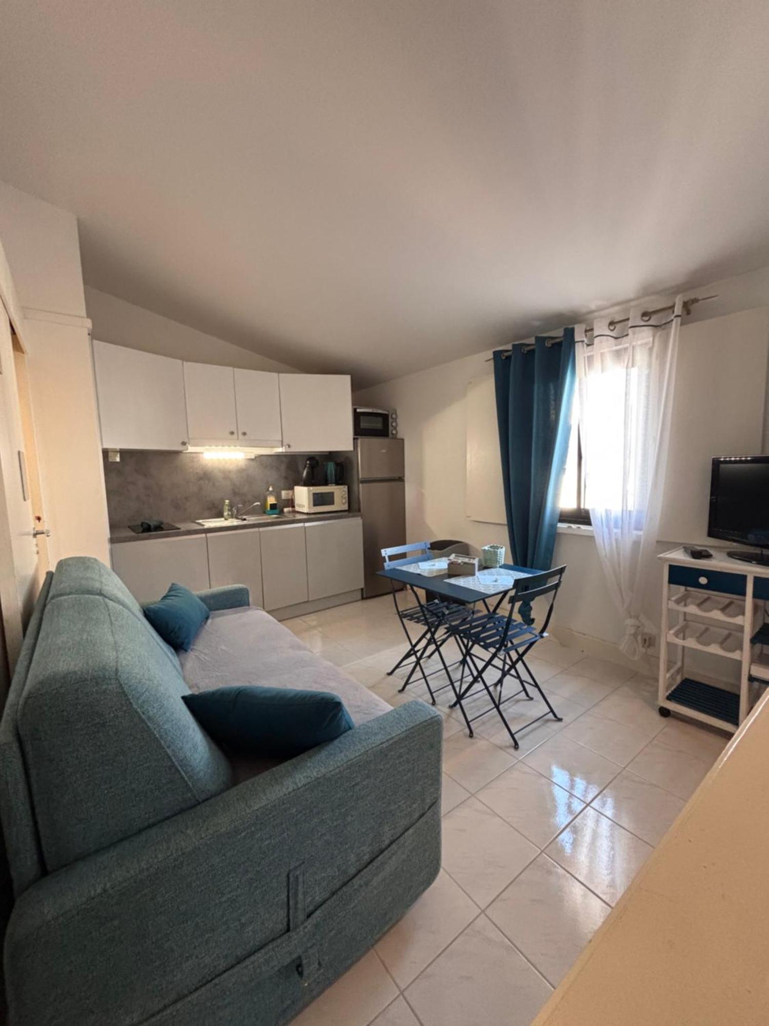 Apartment Le Cors'halles